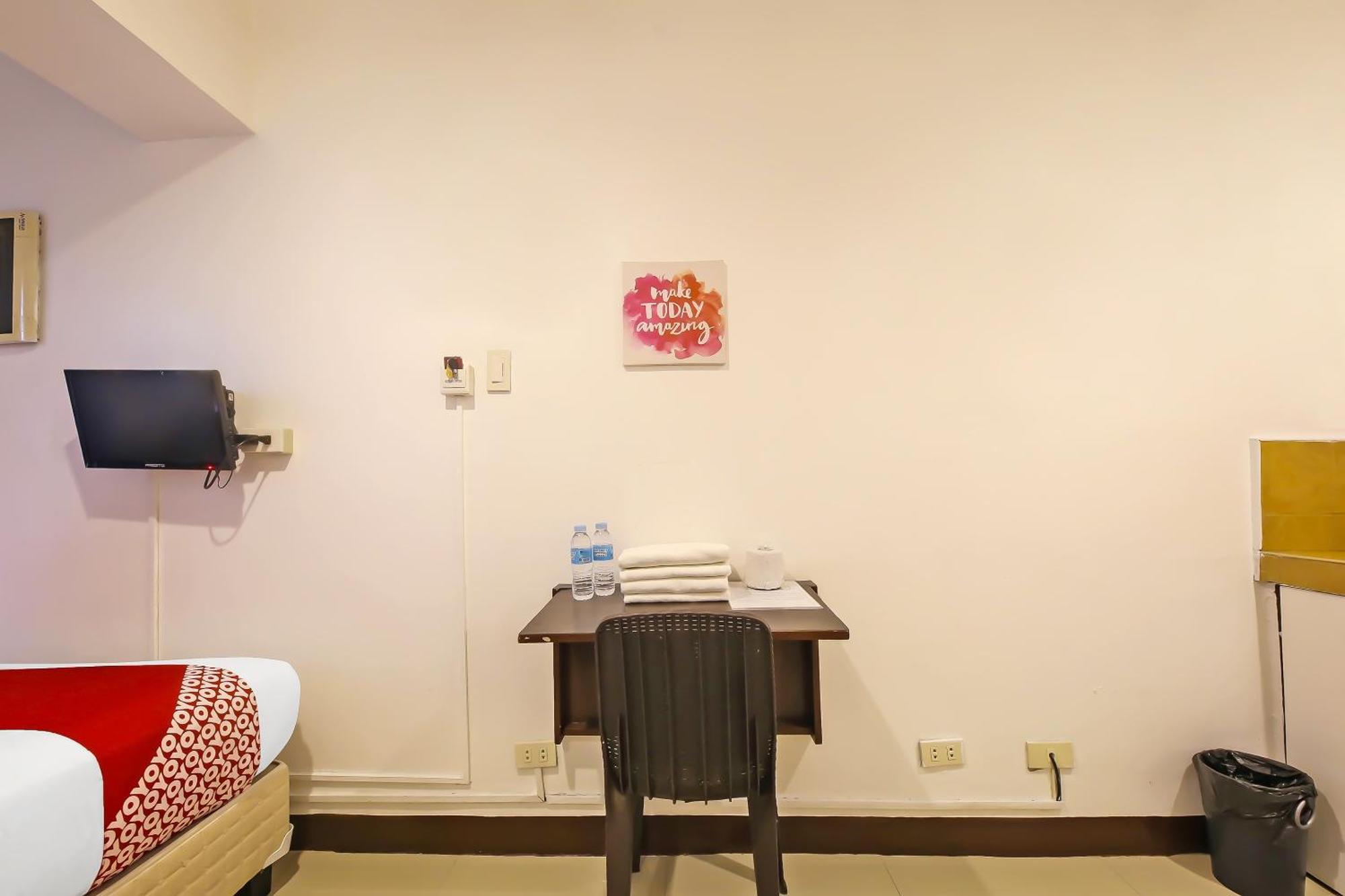 Oyo 882 City Stay Inns Makati City Hall Mandaluyong Екстериор снимка